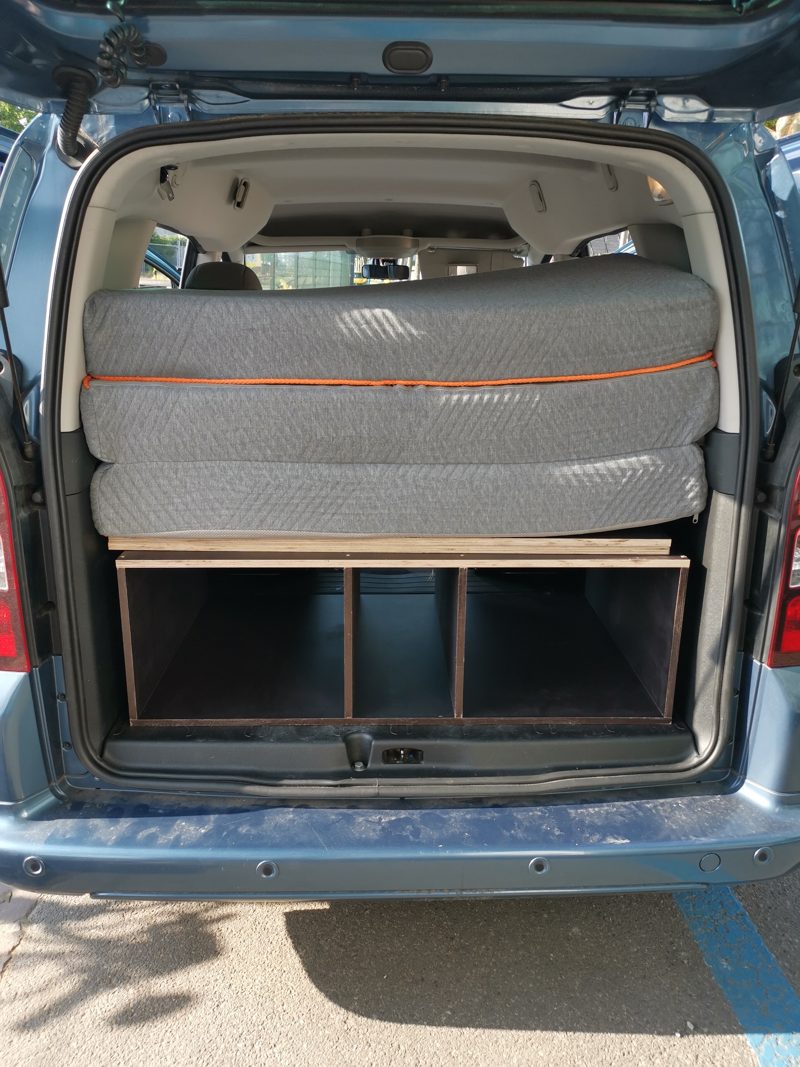 Camper Box für Berlingo und Co.